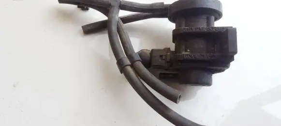 Volvo S40, V40 Turbo solenoid valve 7700874764