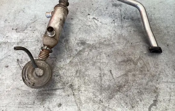 Peugeot 607 EGR valve cooler 9631424880