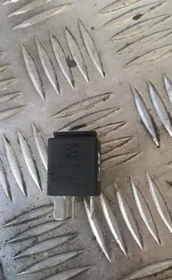 Audi A5 8T 8F Other relay 7m0951253c