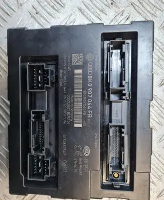 Audi A4 S4 B8 8K Comfort/convenience module 8K0907064FB