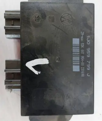Volkswagen PASSAT B5 Comfort/convenience module 1J0959799J 5DK00795400