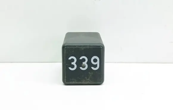 Audi A6 S6 C4 4A Other relay 4A0907517 898695000
