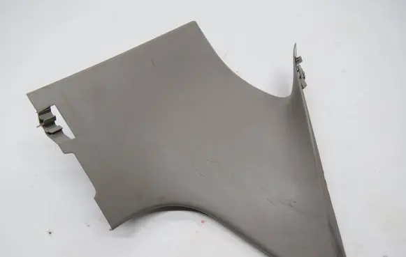 Volvo V60 (D) pillar trim (bottom) 