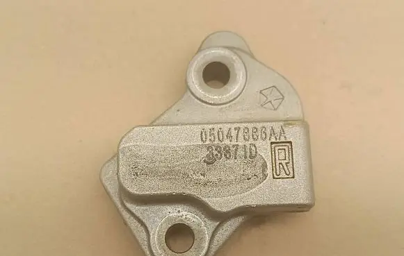Chrysler Pacifica Timing belt/chain tensioner 05047886AA