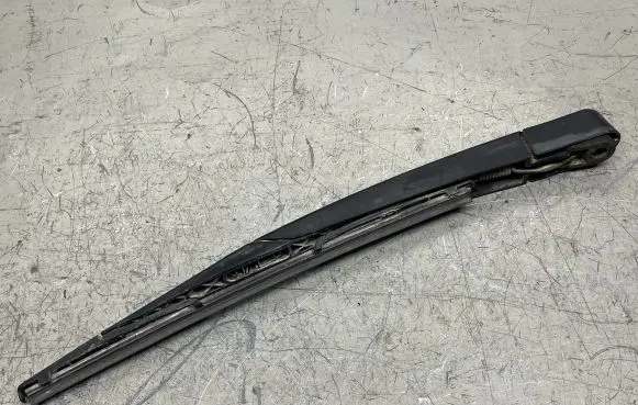 Opel Astra H Rear wiper blade 53777256