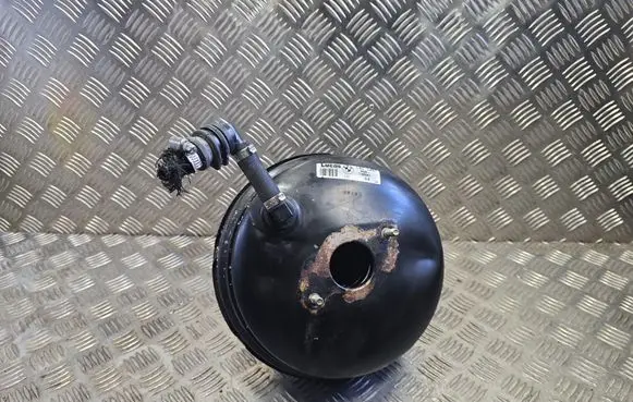 BMW 5 E39 Brake booster 3433