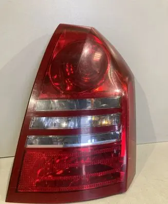 Chrysler 300 - 300C Rear/tail lights