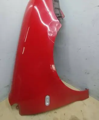 Volkswagen Polo Fender