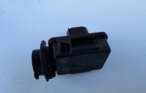 BMW 2 F44 AUC sensor 6833650 24333410 31022302475