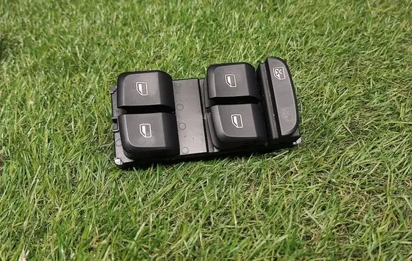 Audi A3 S3 8V Electric window control switch 8V0959851