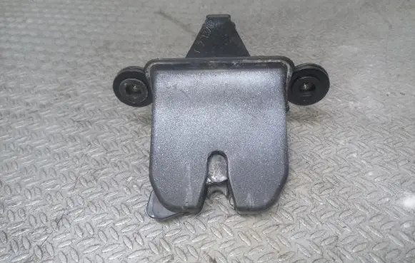 Skoda Octavia Mk2 (1Z) Tailgate/trunk/boot lock/catch/latch 1Z5827501D
