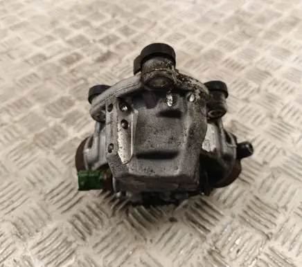 Volvo XC60 Fuel injection high pressure pump 31272896