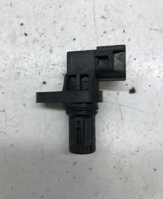 Mazda 3 I Crankshaft position sensor J5T30571