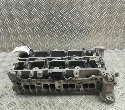 Mercedes-Benz Vito Viano W639 Engine head R6510160201
