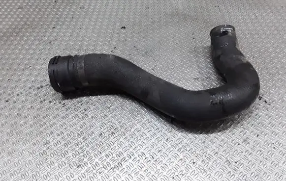 Audi A6 S6 C6 4F Engine coolant pipe/hose