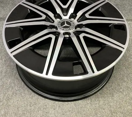 Mercedes-Benz EQA R19 alloy rim A2434012000