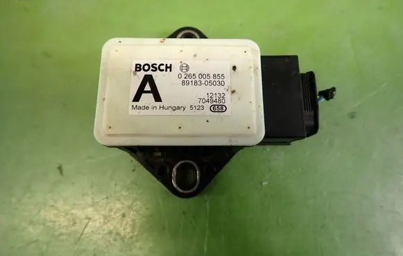Toyota Avensis T270 ESP acceleration yaw rate sensor