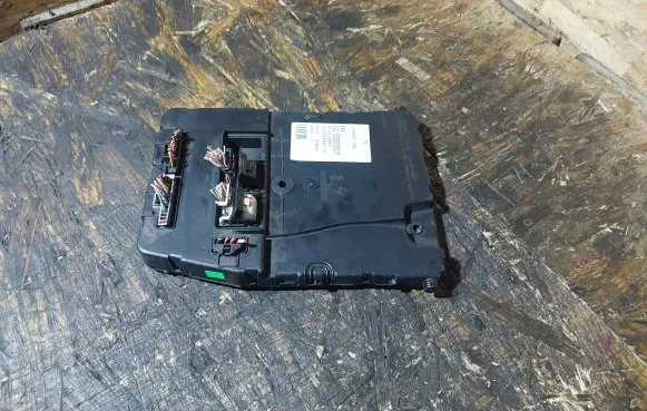 Renault Megane II Comfort/convenience module 8200780018 U118400150J 07061