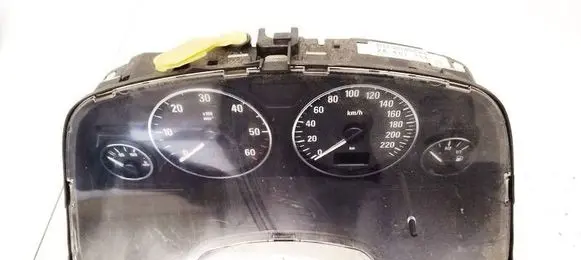 Opel Zafira A Speedometer (instrument cluster) 24461768 110080209