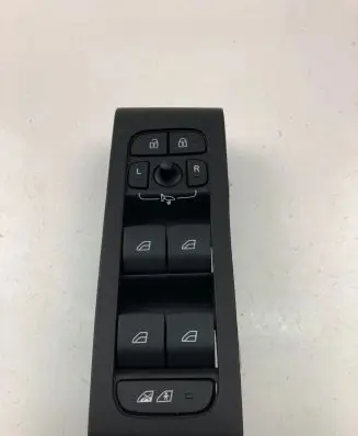 Volvo XC40 Electric window control switch 32319765