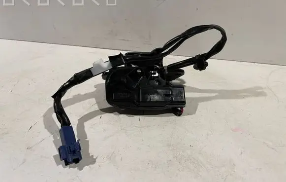 Lexus CT 200H Tailgate/trunk/boot lock/catch/latch