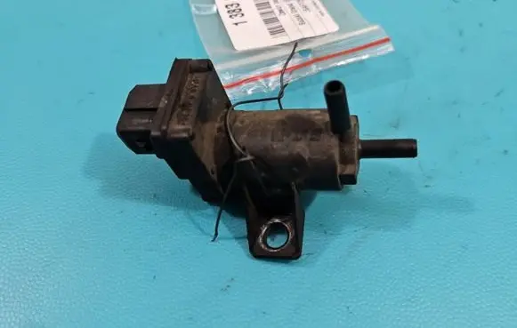 Suzuki Grand Vitara I Turbo solenoid valve 1351610 IMPRK1383284