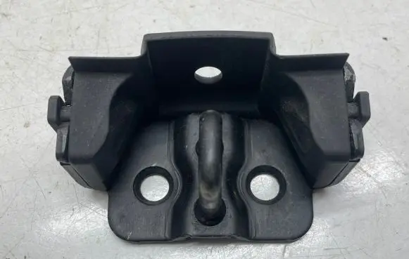 Nissan Pulsar Trunk lock loop 376488 26D16376488