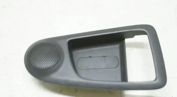 KIA Cerato Front door interior handle trim 82621-2F000