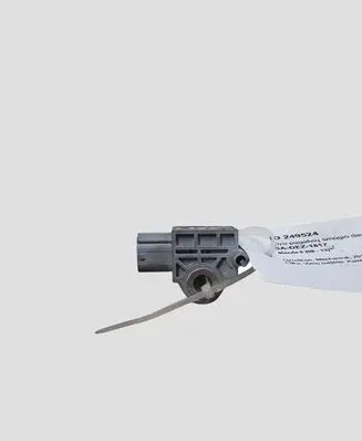 Mazda 6 Airbag deployment crash/impact sensor GDK457KCO