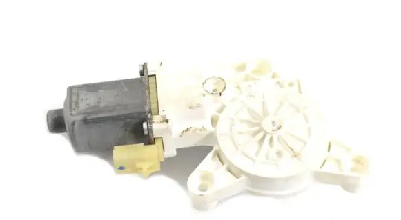 Audi A1 Rear door window regulator motor 0130822335