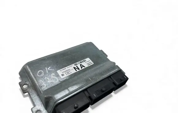 Dacia Sandero Engine control unit/module ECU 237104638S 237104639S