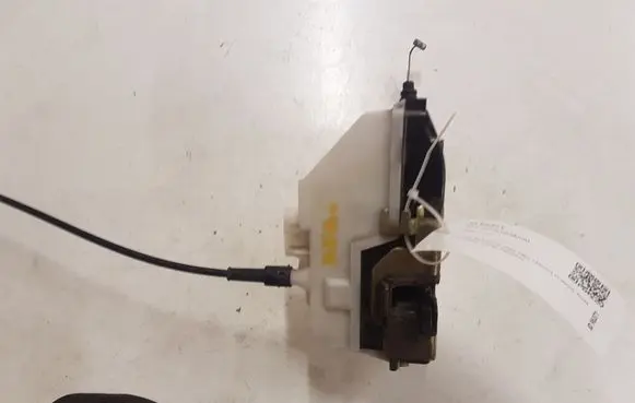 Citroen C2 Front door lock 52187780