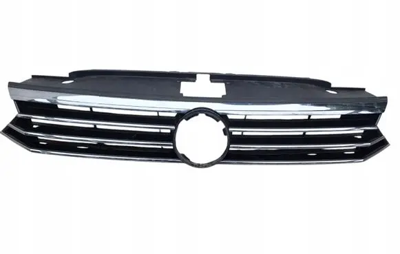 Volkswagen PASSAT B8 Front bumper upper radiator grill 3G0853653