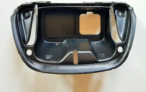 Nissan Leaf I (ZE0) Other engine bay part 657303NA1A 657303NA5A 657303NA3A
