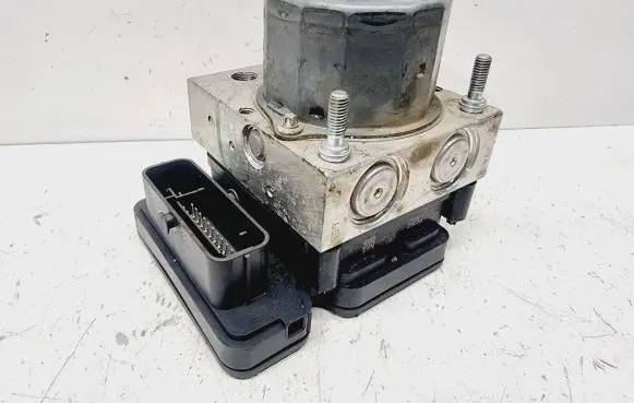 Nissan Qashqai ABS Pump 476604EJ2C 476604EJ1C 0265956165