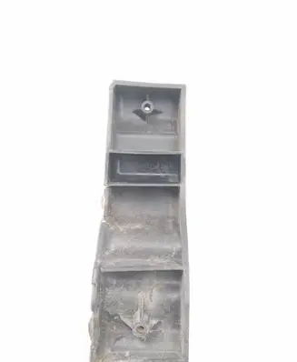 Audi TT Mk1 Front bumper mounting bracket 3A0807184A