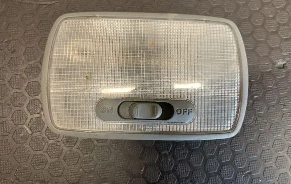 Honda CR-V Rear seat light 006933