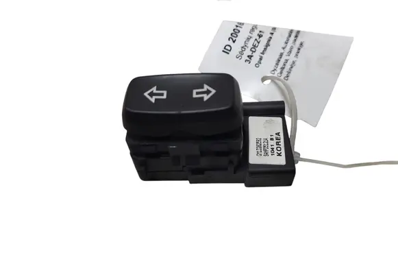 Opel Insignia A Seat control switch 13282592