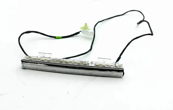 Maserati Quattroporte Third/center stoplight 477021