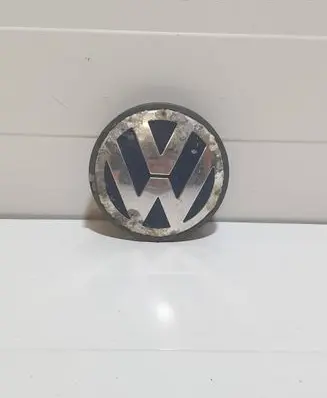 Volkswagen PASSAT B6 Original wheel cap 3B7601171