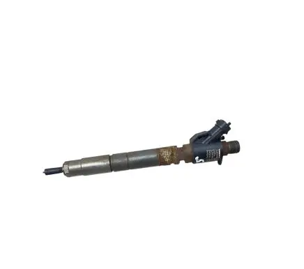 Volvo C30 Fuel injector 31303238 0445116046