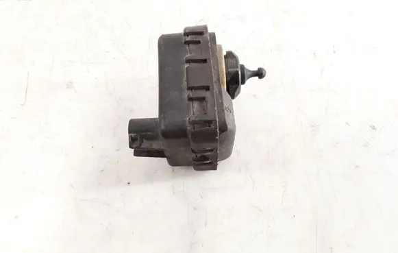 Opel Zafira A Headlight level adjustment motor 