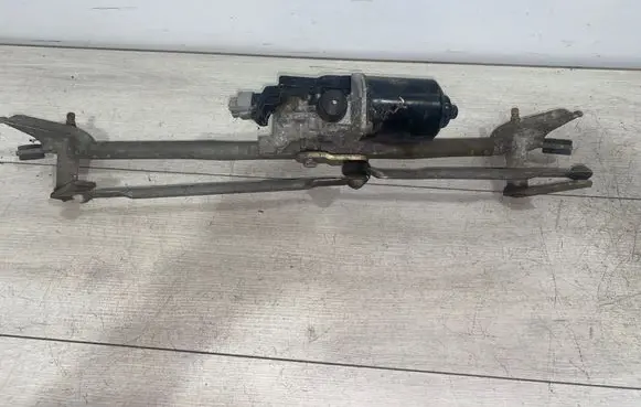 Mazda 323 Front wiper linkage and motor 8492002393