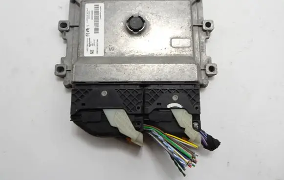 Opel Crossland X Engine control unit/module 9815037580 9829598880