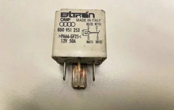 Audi A4 S4 B6 8E 8H Other relay 8D0951253