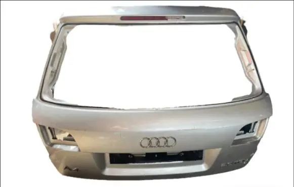 Audi A4 S4 B7 8E 8H Tailgate/trunk/boot lid