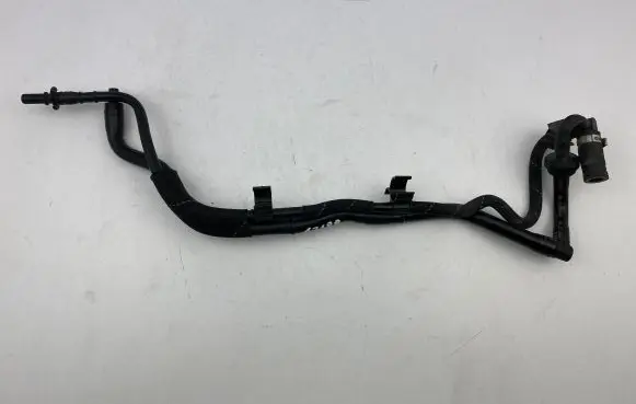Audi Q7 4M Vacuum line/pipe/hose 06E133790AF