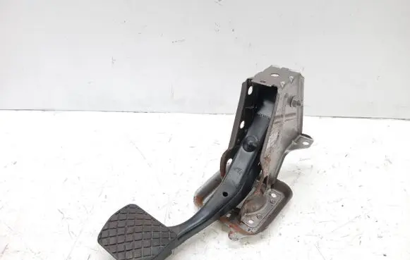 Volkswagen PASSAT B7 Brake pedal 1K1721117H