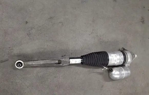 Rear shock absorber/damper