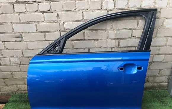 Audi A6 C7 Front door